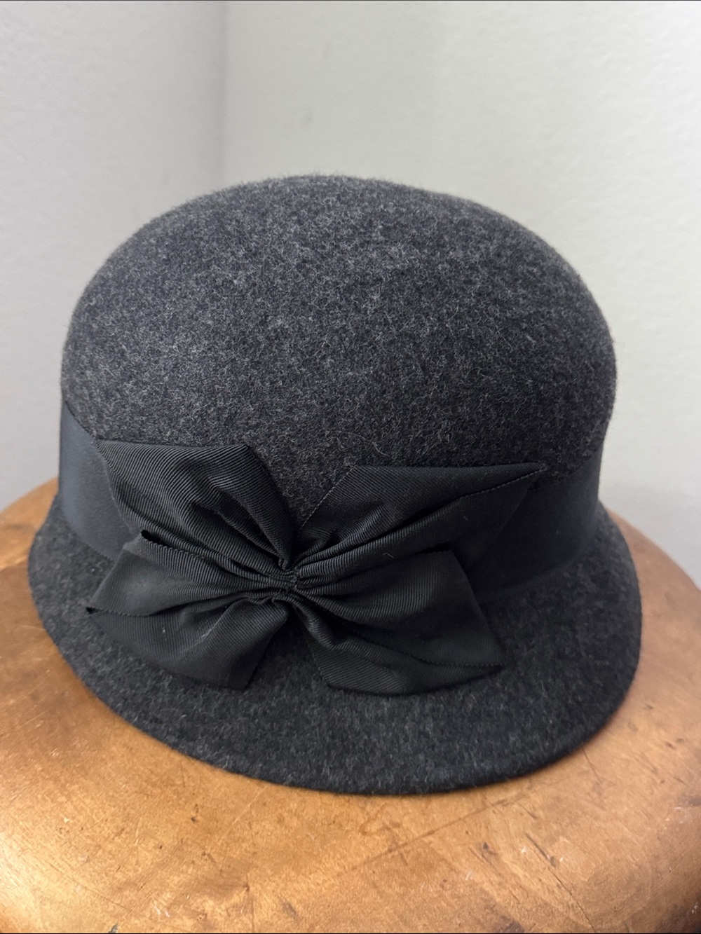 NWT Eric Javits Lally Classic Wool Felt Cloche